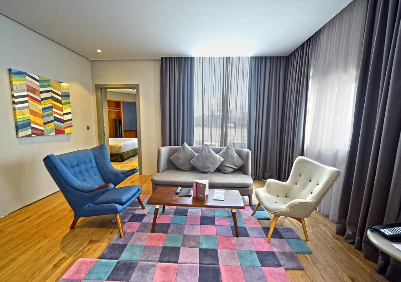 Ibis Styles Dubai Jumeira Exterior foto